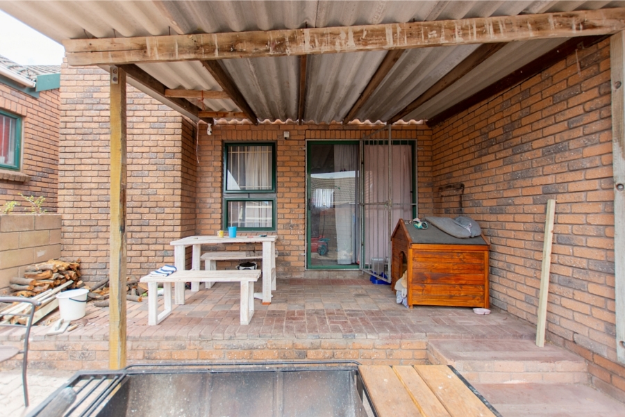 3 Bedroom Property for Sale in Vredenburg Western Cape
